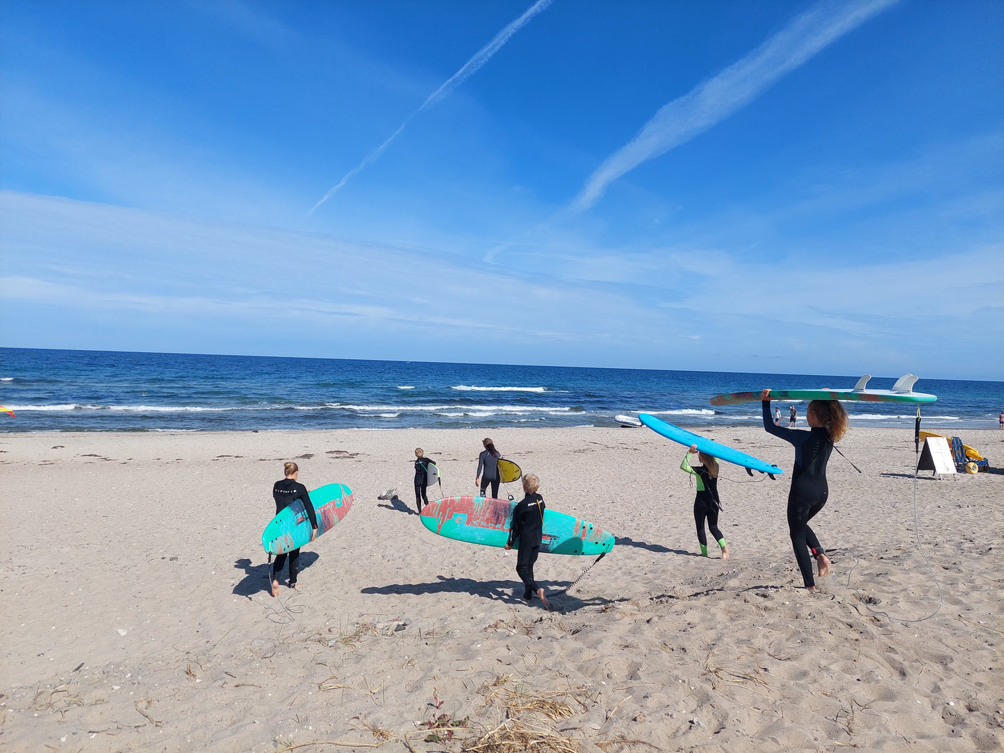 Kids Surf & E-foil Camp 2024